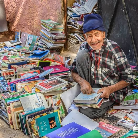 صورة كوثيقة تاريخية شاهدة عن فترة باني الحضارات الإنسانية فوق هذا الكوكب..عبد الرحيم هريوى – خريبكة اليوم – المغرب